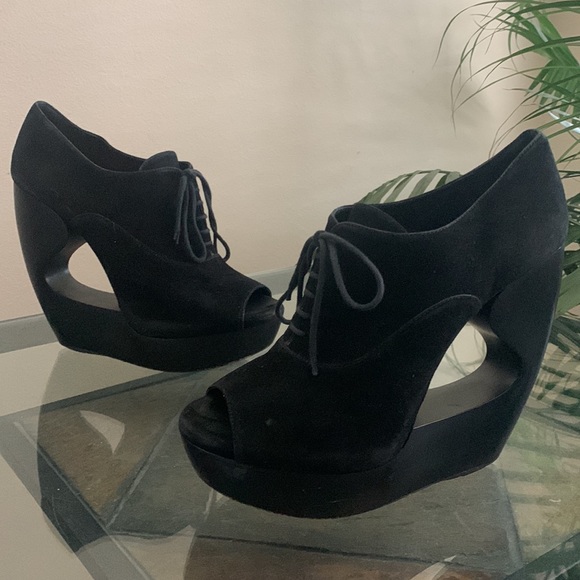 ALAIA PARIS Black Lace Up Wedge Sculptured Compensee Veau Shoes - Picture 3 of 14